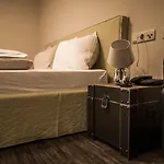Thomsn & Hotel 3*