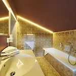 Hotel Thomsn & Saalbach-Hinterglemm