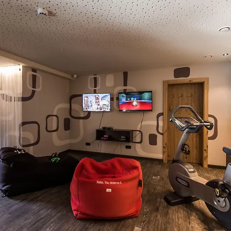 Thomsn & Hotel 3*