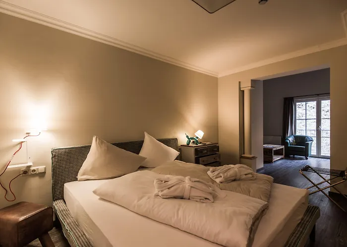 Hotel Thomsn & 3*