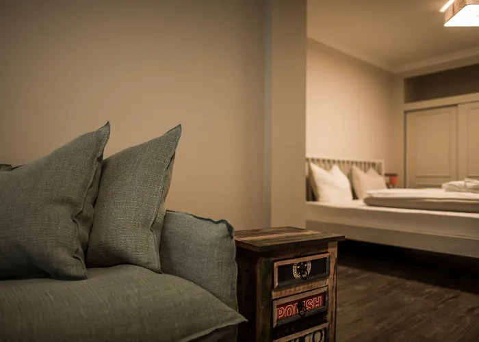 Thomsn & Hotel 3*