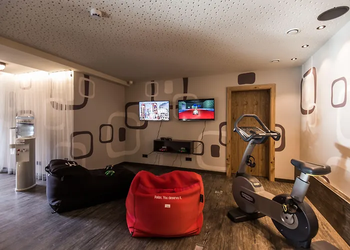 Thomsn & Hotel 3*