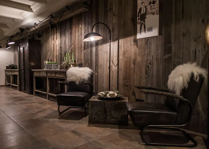 Thomsn & 3* Saalbach-Hinterglemm