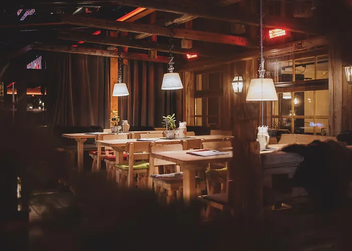 Hotel Thomsn & Saalbach-Hinterglemm