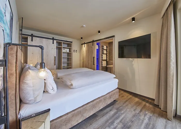 Hotel Thomsn &