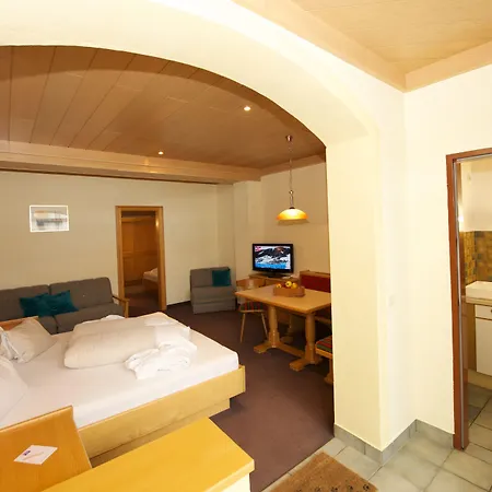 Hotel Thomsn &