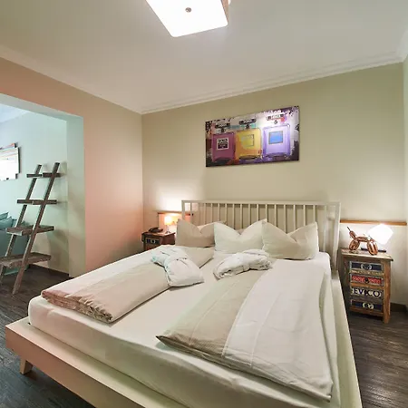 Hotel Thomsn &