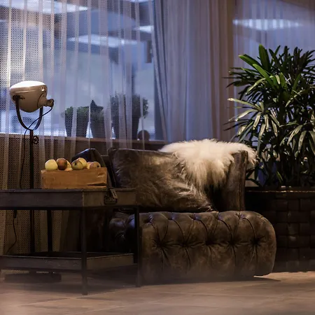 Thomsn & Hotell Saalbach-Hinterglemm