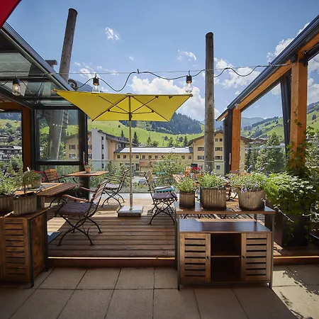 Thomsn & Saalbach-Hinterglemm