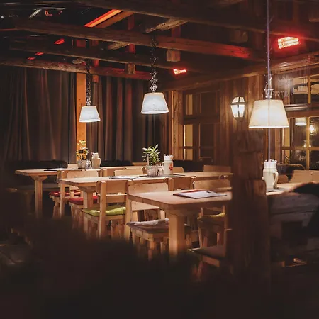 Hotell Thomsn & Saalbach-Hinterglemm